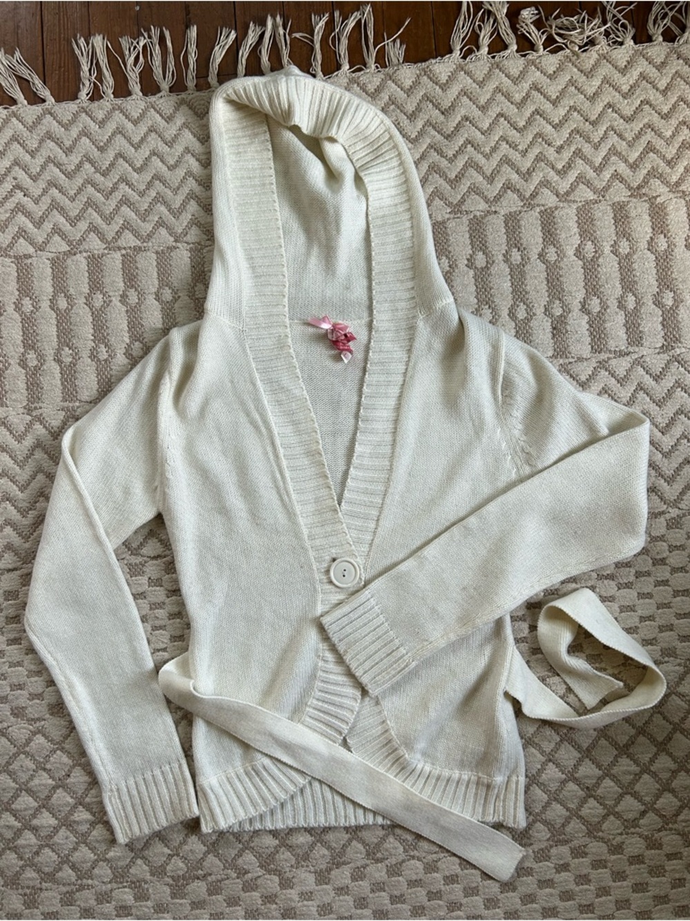 Derek Heart Cream Button-Front V-Neck Cardigan